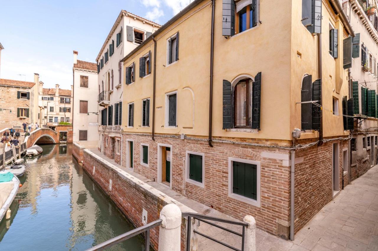 Ponte Squero Flat M0270423226 Lejlighed Venedig Eksteriør billede